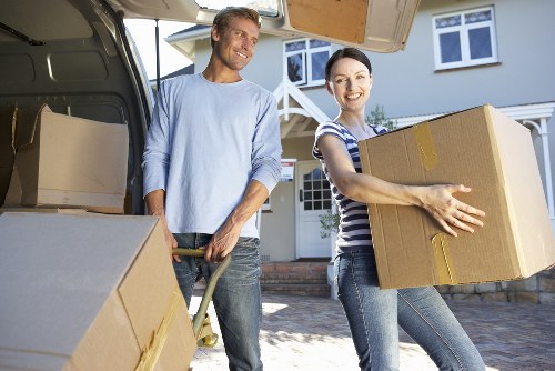 Packing and unpacking support for homes and offices in Barnet